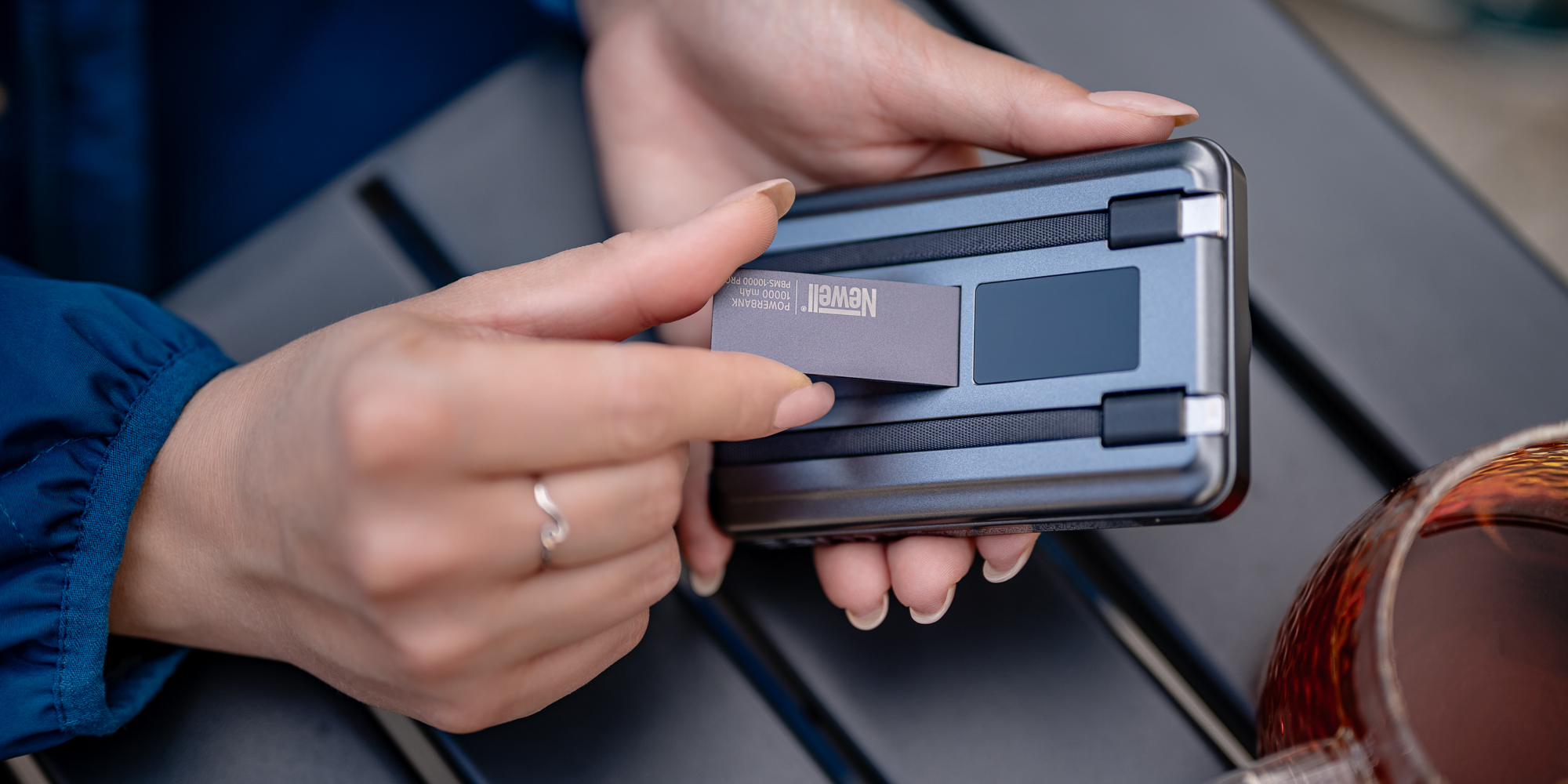 Power Bank Newell MS-10000 Pro MagSafe 10000 mAh Lightning, USB-C - szary